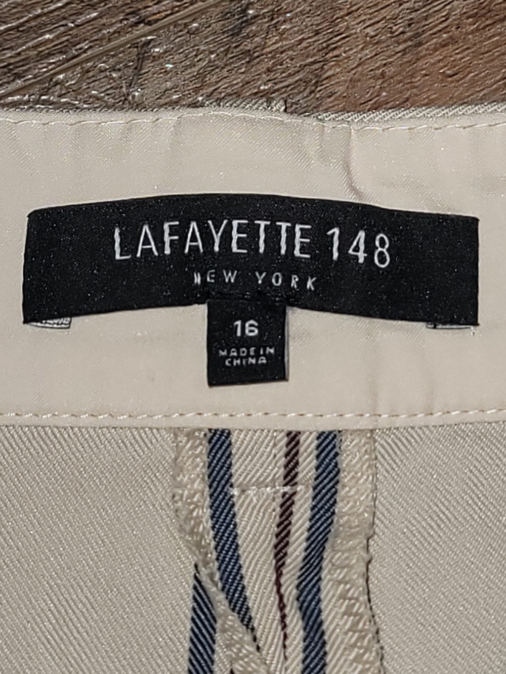 Lafayette 148 New York Plaid Wide Leg Cropped Pants Size 16 - Picture 5 of 9